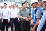 Trước ngày trọng đại, Thủ tướng thị sát và chỉ đạo "nóng" tại siêu dự án 16 tỷ USD của Việt Nam