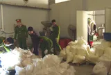 Phát hiện 200.000 hộp sản phẩm giả trị ung thư được tiêu thụ trong 3 năm - cơ quan Công an vào cuộc bắt giữ 10 đối tượng