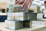 Lãi suất huy động tiếp tục giảm