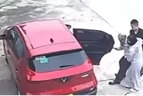 Người cha già yếu bị bỏ lại chùa cùng thư nhờ cưu mang: Gia đình có "khổ tâm riêng"