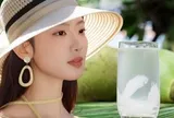 Nắng nóng thế này, uống ngay loại nước được ví như "kem chống nắng tự nhiên" để ngăn da nhăn nheo, đen sạm, ai đi biển càng nên uống