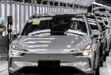 Cú sốc xe điện: Công ty làm robot hút bụi, điện thoại giá rẻ cũng mơ thành Tesla, 46 thương hiệu chỉ bán được chưa tới 1.000 xe/năm