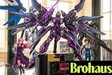 Đằng sau những tủ figure tiền triệu: Vì sao đàn ông hiện đại ngày càng mê "đồ chơi" tuổi thơ?
