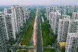 Hiện tượng mới trên thị trường TP.HCM: Giá nhiều căn hộ bằng nhà ở thấp tầng