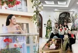 Nữ NSƯT, trưởng khoa thanh nhạc tái hôn với 1 viện trưởng, sở hữu biệt thự 10 phòng ngủ, sống đơn giản