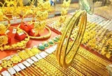 Giá vàng miếng SJC, vàng nhẫn ngày 19/7