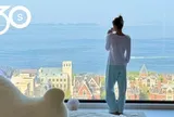 Vì sao người 30s chi 7 tỷ để ở nhà có “bức tường kính”?