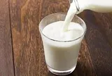 Uống sữa tươi thay cơm, bé trai 4 tuổi ở Đồng Nai suy đa tạng, nhập viện nguy kịch: Điều bác sĩ lo ngại nhiều phụ huynh đang làm mỗi ngày