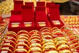 Giá vàng hôm nay (5/8): Nóng từng giờ
