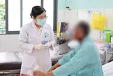 Người đàn ông 51 tuổi nguy kịch sau khi dùng loại thuốc nhỏ mắt "quen thuộc"