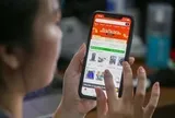 Từ ngày 1/7, một luật ở Việt Nam có hiệu lực, vì sao nhiều người tiêu dùng vẫn khó khi mua hàng online?