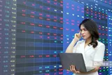 VN-Index đối mặt phép thử lớn sau "sóng" giảm mạnh cuối tuần