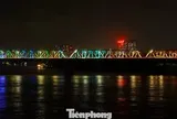Cầu Chương Dương khoác 'áo mới' rực rỡ về đêm