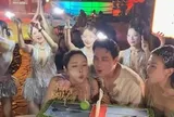 Tình hình của Việt Anh - Quỳnh Nga