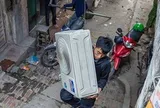 Hà Nội: Người dân dọn đồ đạc, bàn giao mặt bằng cho dự án bãi đỗ xe Vành đai 1
