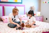 Nam ca sĩ bất ngờ gây bão MXH vì hành động quá tinh tế với con gái diễn viên Vân Trang: Tương lai chắc sẽ là ông bố điểm 10!