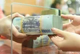 Tiền gửi dân cư vào ngân hàng vượt 11,2 triệu tỷ đồng, lập kỷ lục mới