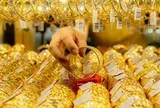 Giá vàng miếng SJC, vàng nhẫn trơn chiều ngày 18/9: Quay đầu tăng mạnh