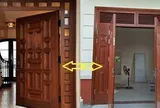 Cửa chính nên mở ra ngoài hay vào trong? Chi tiết phong thủy được cho là giúp đón tài lộc
