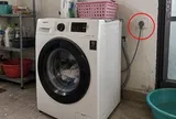 Lời khuyên cho tất cả các gia đình vẫn cắm điện máy giặt 24/7