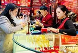 Giá vàng chiều nay (15/10): Nhà đầu tư vàng tranh thủ mua vào