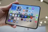 Suất mua iPhone Duo được rao 'chênh' ngang một chiếc điện thoại cao cấp