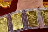 Giá vàng miếng, vàng nhẫn chiều 25/10 tại SJC, DOJI, PNJ, Bảo Tín Minh Châu và Phú Quý