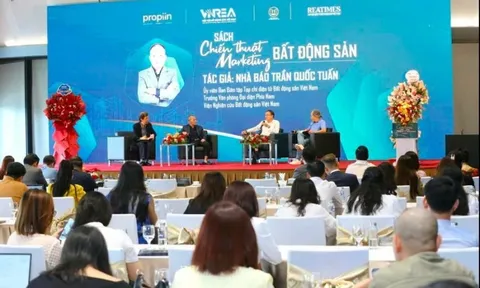 Tác giả một cuốn sách mới xuất hiện trên thị trường lên tiếng: “Mục đích của tôi không phải là bán sách”