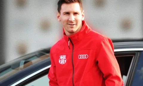 Khám phá bộ sưu tập siêu xe của Lionel Messi