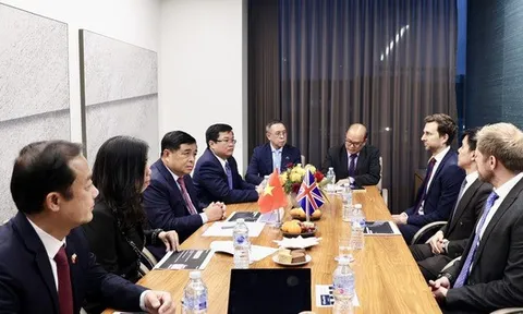 Tăng cường hợp tác với doanh nghiệp Anh về fintech, xác thực danh tính sinh trắc học và thiết kế công trình