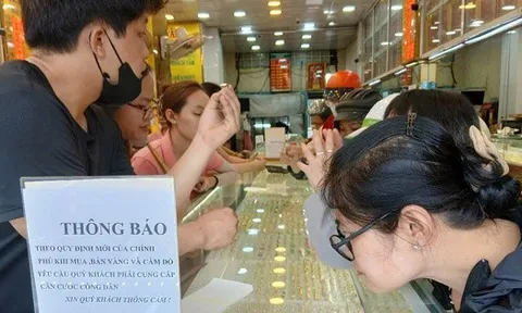 Giá vàng tăng – giảm chóng mặt
