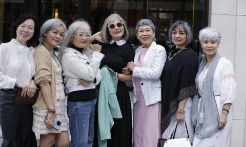 “Hội Tóc Bạc Lấp Lánh” slay nhất Thủ đô: Chúng tôi không phải phú bà