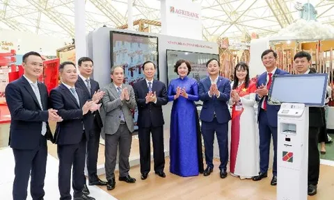 Agribank - Chủ động kiến tạo ngân hàng số, đưa dịch vụ đến từng người dân