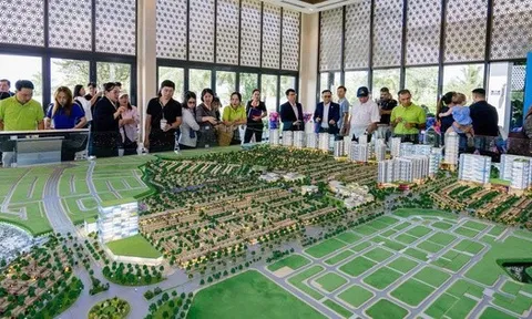 Sân bay, cảng biển bùng nổ đưa tỉnh Top 4 GRDP vào chu kỳ "vàng", 2 điểm sáng đáng đầu tư nhất lộ diện