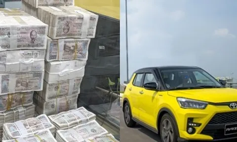 Khách mang 252 triệu đồng tiền lẻ mua xe, đại lý phải huy động 3 người khiêng