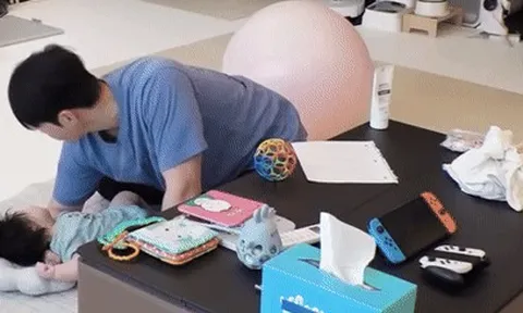 Thiên thần nhí giàu nhất showbiz hiện tại: 10 tháng tuổi đã kiếm được 9 tỷ trong 3 tháng!