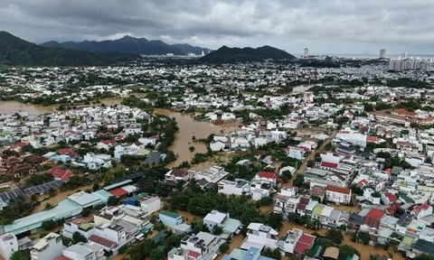 Khánh Hòa thiệt hại hơn 5.000 tỷ đồng sau mưa lũ, 15 người tử vong