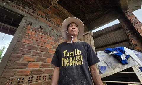 Ước mơ giản dị ở rốn lũ Hòa Thịnh: “Mong dựng lại căn nhà nhỏ cho con”