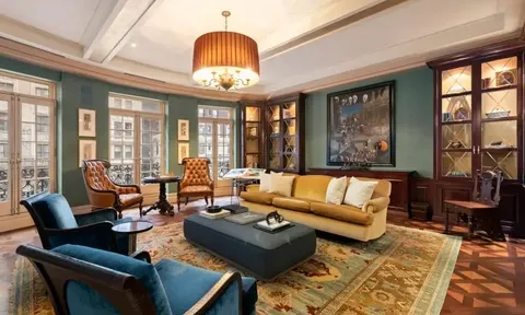 Bên trong căn biệt thự cổ hơn 100 tuổi được định giá 784 tỷ đồng ở “khu đất vàng” của thế giới