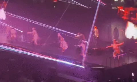 Nam ca sĩ N. bị hủy show gấp, cát-xê 25 tỷ cũng không chịu