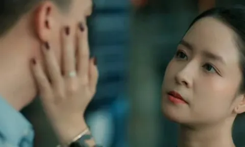 Nhan sắc của nữ diễn viên U40 khiến Huyền Lizzie dè chừng