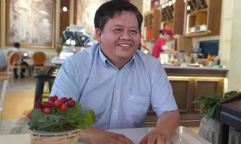 Công ty tuyên bố có sẵn 100 tỷ USD làm đường sắt cao tốc lại gửi kiến nghị khẩn