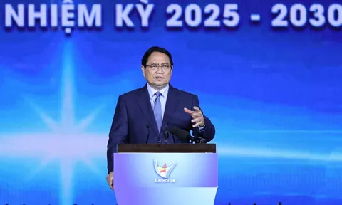 Thủ tướng: Các doanh nghiệp, doanh nhân trẻ thực hiện 6 tiên phong, thi đua '6 nhất'