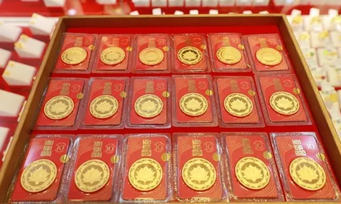 Ngày 4/12: Giá vàng SJC, vàng nhẫn đồng loạt giảm đến 1 triệu đồng/lượng