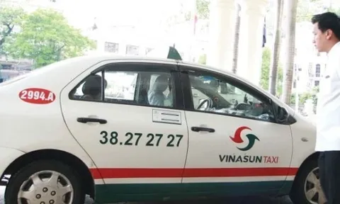 Chủ tịch, CEO doanh nghiệp đua nhau mua cổ phiếu