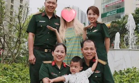 Nữ ca sĩ có 3 đời gia đình làm quân nhân: 8 triệu fan 3,6 tỷ lượt xem, tuổi 30 lột xác thành mỹ nhân