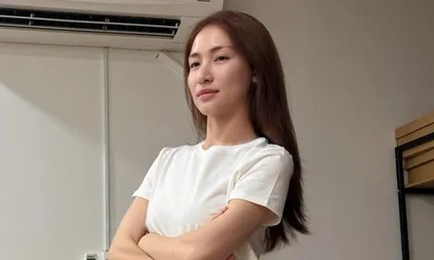 Lộ tin nhắn Hòa Minzy muốn ngủ cùng 2 đêm với một người, danh tính gây tò mò