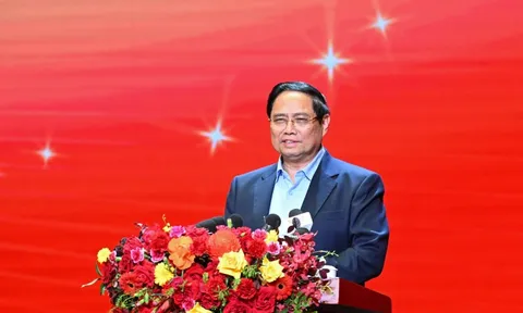 Thủ tướng: Ngành Ngân hàng cần "kiến tạo - đồng hành - chia sẻ - linh hoạt - vì dân - hiệu quả"