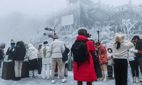 Chiều nay: Một nơi tại Việt Nam xuống 1 độ C, tuyết đã rơi!