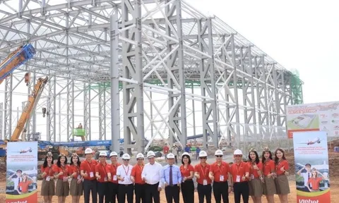 Vietjet cất nóc hangar chuẩn quốc tế, khai trương chuyến bay tới Cảng Hàng không quốc tế Long Thành